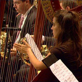 Daniel Barenboim conducts the West-Eastern Divan Orchestra