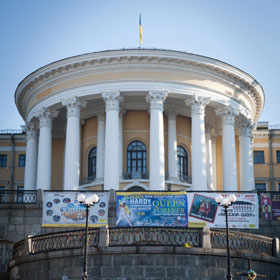 Khatia Buniatishvili in Kiev, Mussorgsky - Pictures at an Exhibition