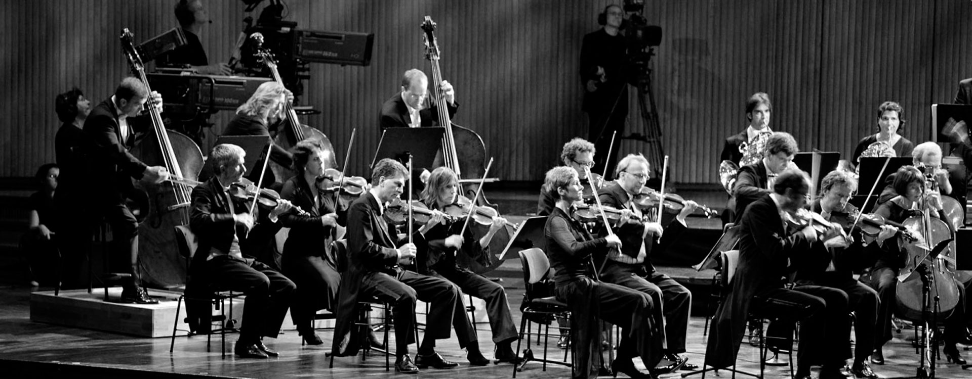 Klassik Cloud - The Deutsche Kammerphilharmonie Bremen