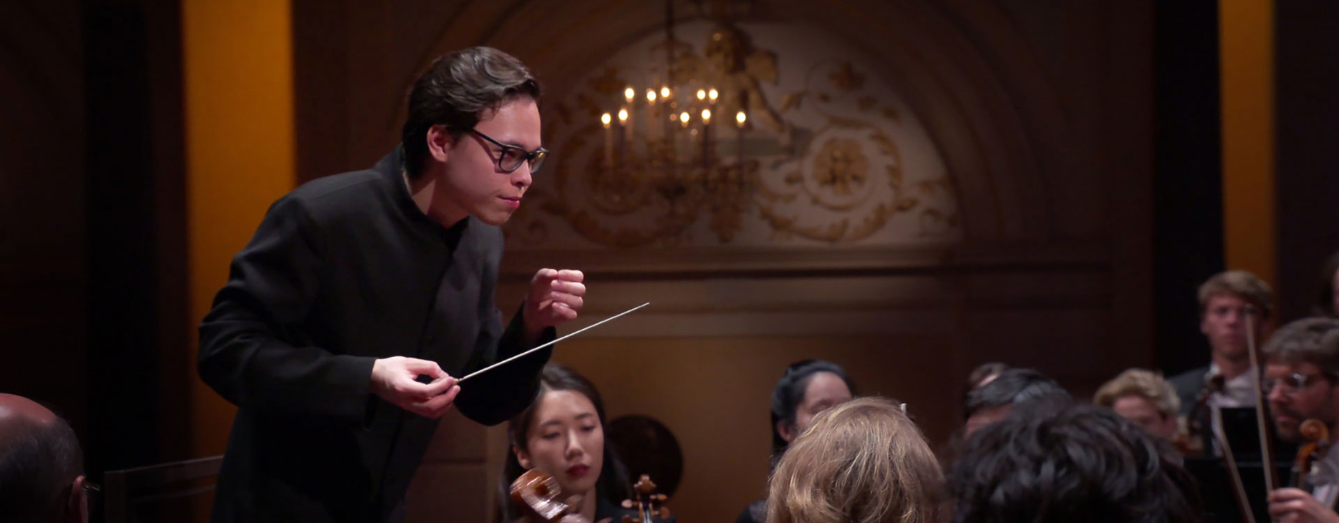 Tarmo Peltokoski Conducts Mahler's Titan