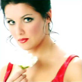 Anna Netrebko - Violetta - Arias and Duets from Verdi's La Traviata